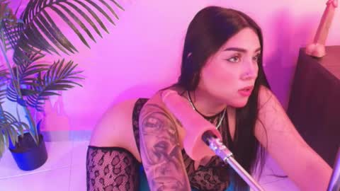 LANA online show from May 8, 4:07 am
