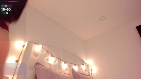 Lana Owens online show from March 5, 11:16 pm