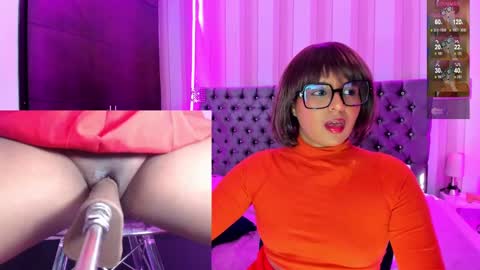 Tiny Help me reach 1000 likes  online show from January 31, 3:00 pm