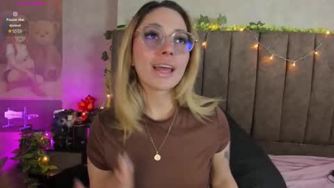 Lana online show from March 2, 7:15 am