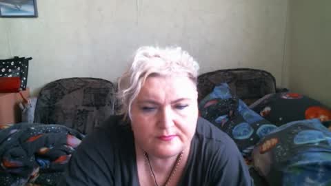 lanacat555 online show from October 7, 9:49 am