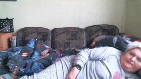 lanacat555 online show from October 16, 11:32 am