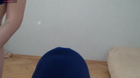 LanaDreamX online show from January 16, 8:00 am