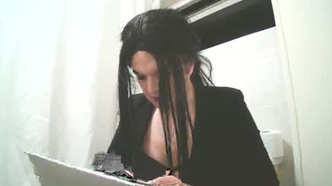 Snapshot of lance_creed chatting on January 6, 3:09 am Megan Brookes online show from January 6, 3:09 am