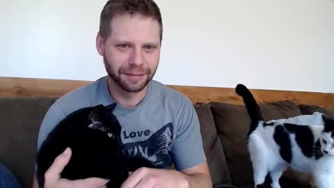 Lance online show from October 28, 3:02 pm