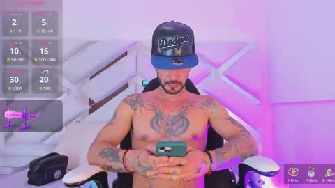 Lancelot Benwick online show from February 15, 1:19 am