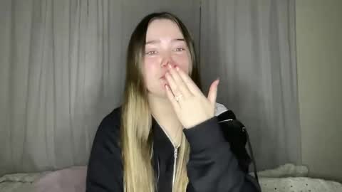 lanelizzie348 online show from February 15, 2:14 am