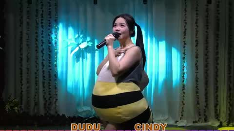 lankwaifong_cindy online show from April 3, 2:29 am