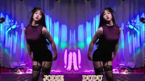 lankwaifong_cindy online show from May 14, 3:27 am