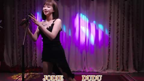 lankwaifong_cindy online show from May 10, 7:48 am