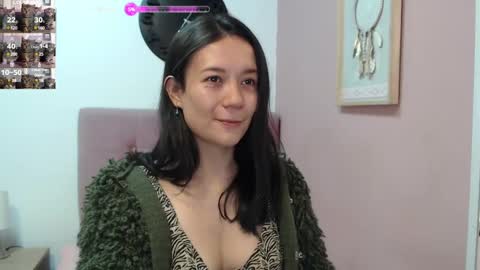 Snapshot of lanna_mills chatting on February 4, 1:38 pm Lanna online show from February 4, 1:38 pm