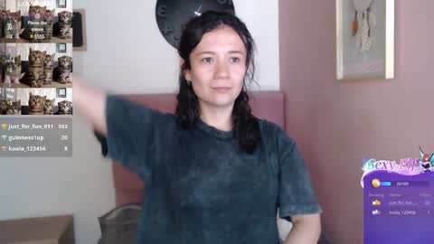 Snapshot of lanna_mills chatting on March 6, 4:38 pm Lanna online show from March 6, 4:38 pm