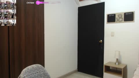 Snapshot of lanna_mills chatting on February 21, 1:22 pm Lanna online show from February 21, 1:22 pm