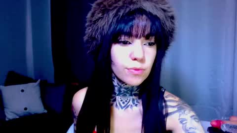 LANNIE   online show from February 20, 3:25 pm