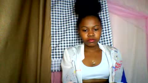 lara_belle online show from June 22, 3:25 am