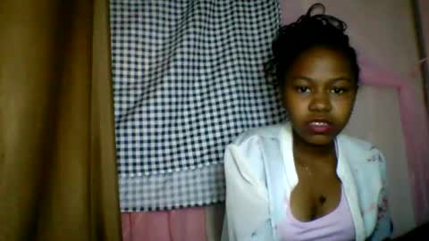 lara_belle online show from July 7, 6:47 am