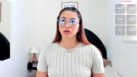      700  200   online show from April 4, 7:43 pm