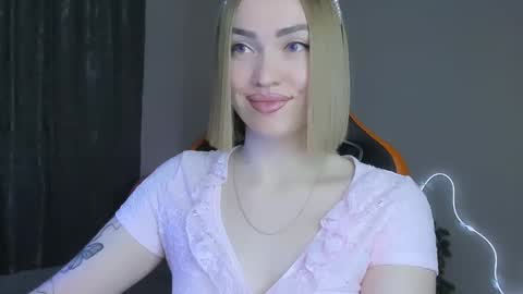 LaraKrein lk online show from December 20, 4:14 pm