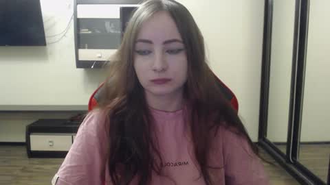 Laralianna online show from December 24, 6:06 pm