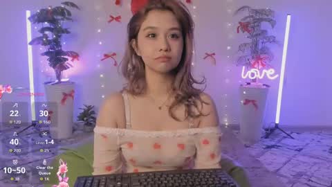 Lara online show from March 27, 8:21 pm