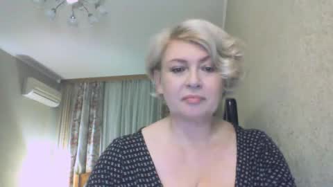 laramrs online show from November 11, 5:26 pm