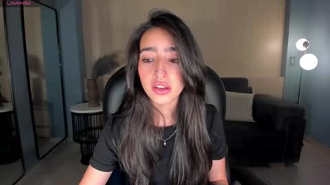 Larisa Smirnov online show from September 19, 4:27 am