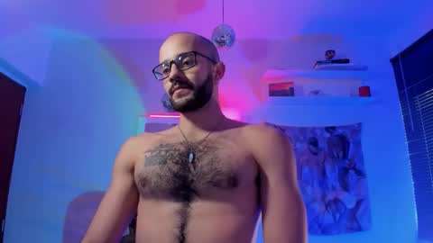 larry_stewart online show from November 17, 1:35 pm