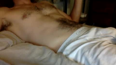 Snapshot of larrylegend24 chatting on October 1, 3:05 am larrylegend24 online show from October 1, 3:05 am