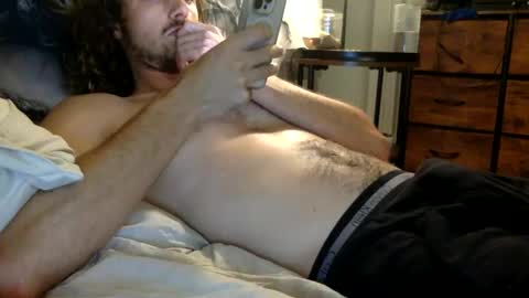 Snapshot of larrylegend24 chatting on September 29, 7:51 am larrylegend24 online show from September 29, 7:51 am