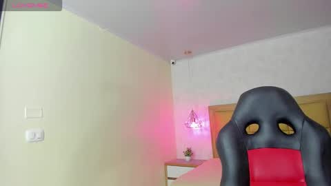  MIA  online show from February 21, 12:19 pm