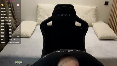 Lars online show from April 9, 9:53 pm