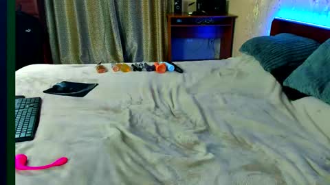 LassCherry18 online show from February 27, 5:05 pm