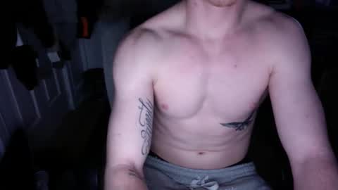 latepleasures online show from March 3, 7:54 am