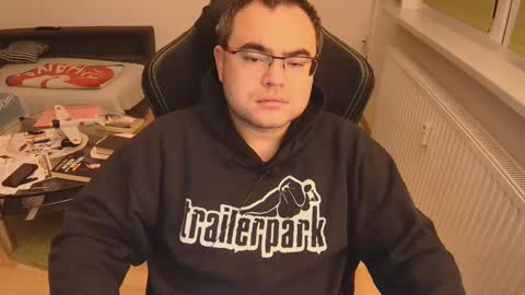 latexboy893 online show from December 21, 9:21 pm