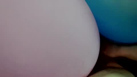 latexchris77 online show from August 2, 12:29 pm