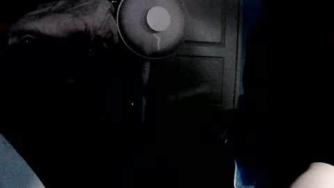 latexchris77 online show from July 1, 2:31 am
