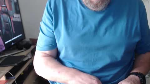 Andreas  Latexlover  online show from October 6, 1:07 pm