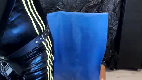 latexslaafboy online show from January 7, 7:10 am