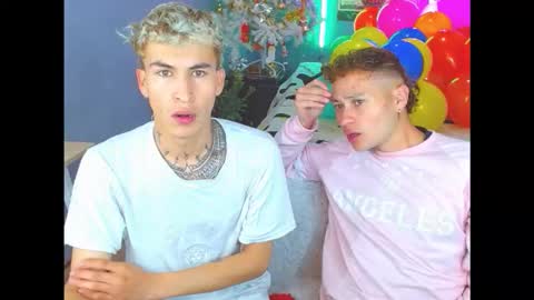 latin_boysxxx_ online show from November 15, 12:01 am