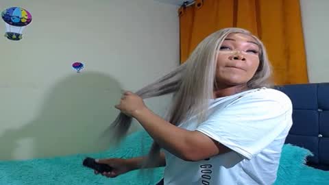 karen online show from March 11, 4:30 am