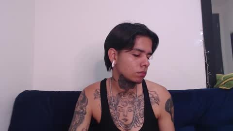 Alex online show from December 20, 6:24 pm