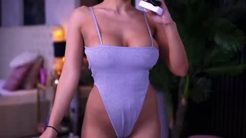 Latina online show from March 21, 6:12 pm