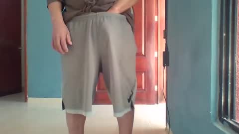 Snapshot of latinbigdick2 chatting on January 26, 4:30 pm Robert online show from January 26, 4:30 pm