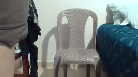 Snapshot of latinbigdick2 chatting on December 21, 6:02 pm Robert online show from December 21, 6:02 pm