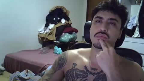 latinboy6999 online show from March 5, 8:34 am