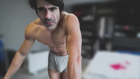 sam online show from December 4, 1:44 pm