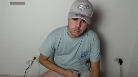 latino boy777 online show from April 16, 6:35 am