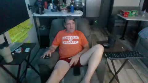 latniter online show from October 21, 3:55 am