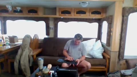 latniter online show from February 25, 4:14 pm