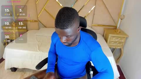 LEANDRO online show from October 30, 3:18 am